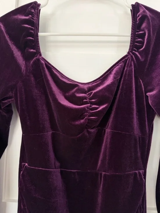 Cider Plum Velvet Ruched Long-Sleeve Mini Dress - Picture 3 of 5
